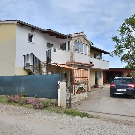 Appartement Emilija *